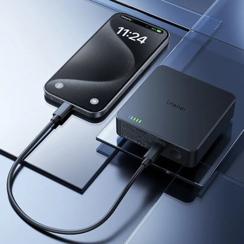 Осветитель Ulanzi EC65