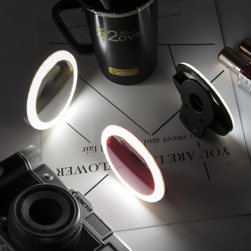 Fotokvant LED-8A RING Black светодиодное селфи-кольцо с аккумулятором диаметр 80 мм черный