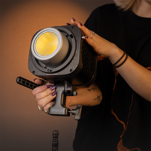 Осветитель amaran Halo 300x