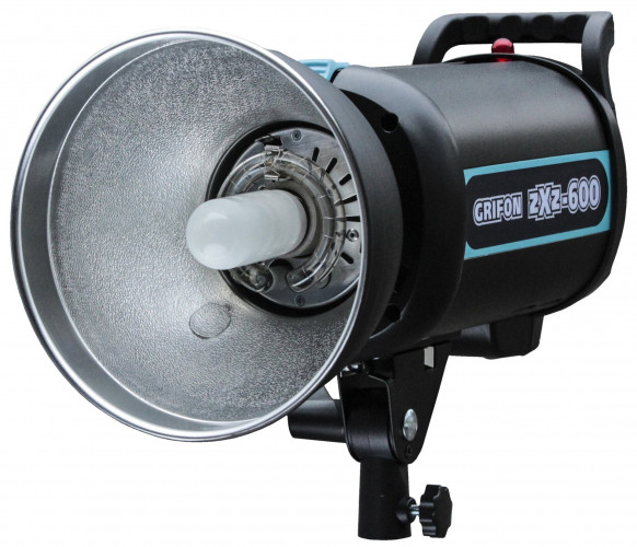 Grifon Вспышка студийная zXz-600 (600Дж+пилот:150Вт) байонет BOWENS (1/32-1/1, 1/2000s-1/800s, 0,3-1,2s)