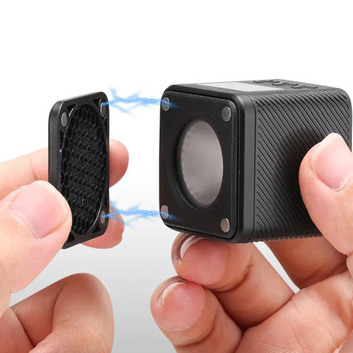 Осветитель Ulanzi L2 RGB