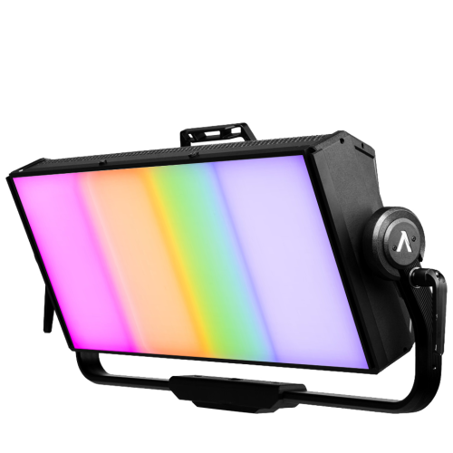 Осветитель Aputure Nova P600C