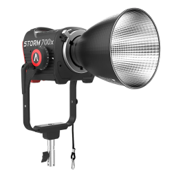 Осветитель Aputure STORM 700x
