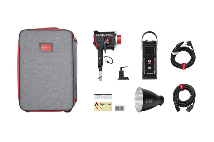 Осветитель Aputure STORM 700x