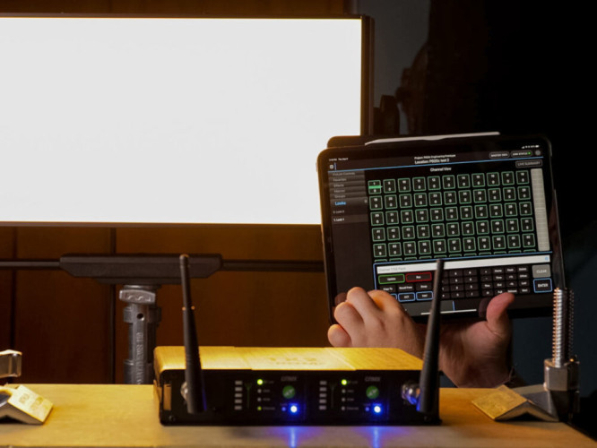 Осветитель Aputure Nova P600C Kit