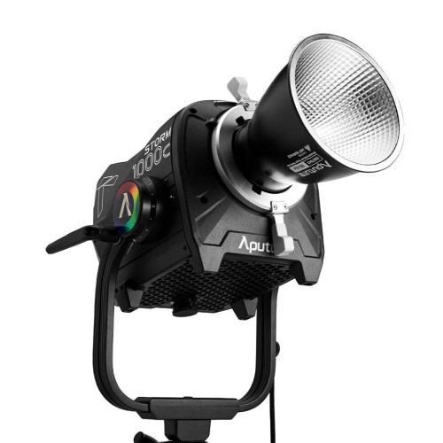Осветитель Aputure STORM 1000c