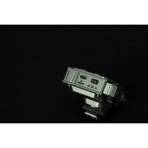 Фотовспышка Viltrox Spark Z3-C для Canon Серая