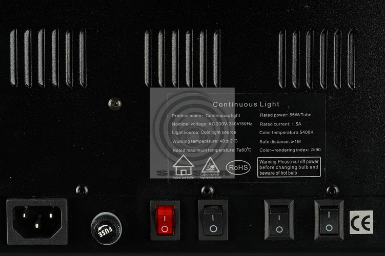Светодиодный осветитель FST DG-006LED