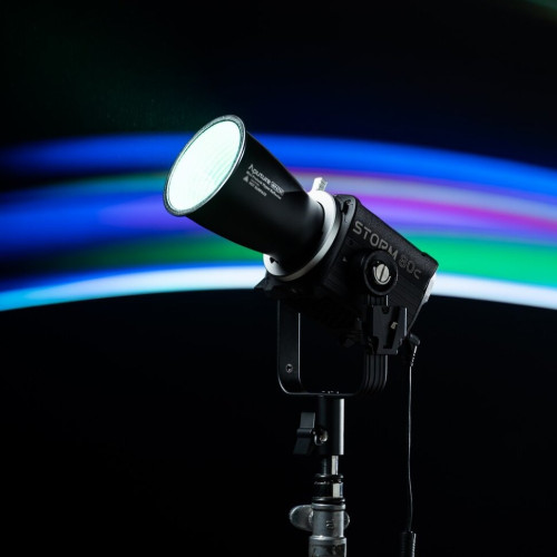 Осветитель Aputure STORM 80c