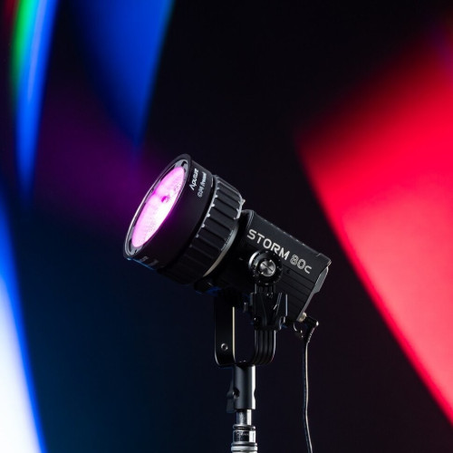 Осветитель Aputure STORM 80c