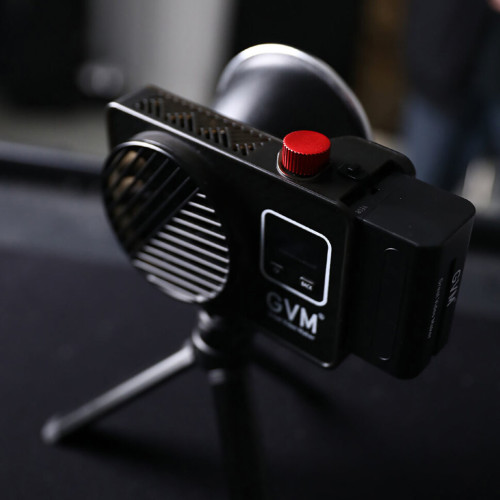 Осветитель GVM CL100B