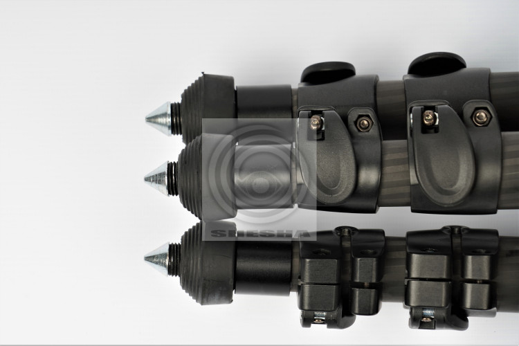 Профессиональный карбоновый штатив с видеоголовкой FST ТH702CKit1 комплект