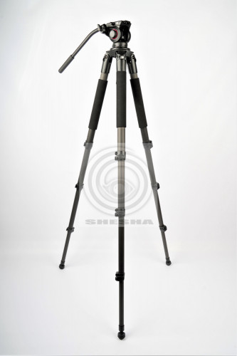 Профессиональный карбоновый штатив с видеоголовкой FST ТH702CKit2 комплект