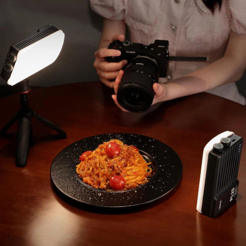 Осветитель Ulanzi PL25