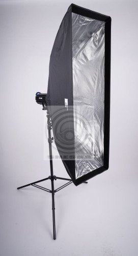 Стрипбокс FST SB-235U 40x120 см быстрораскладной