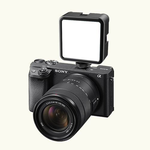 Осветитель Ulanzi VIJIM VL81