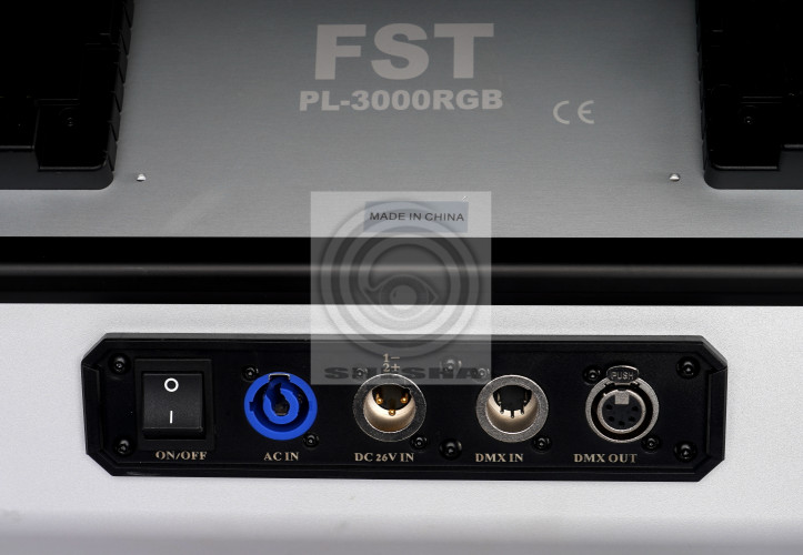 Светодиодная панель FST PL-3000RGB профессиональная