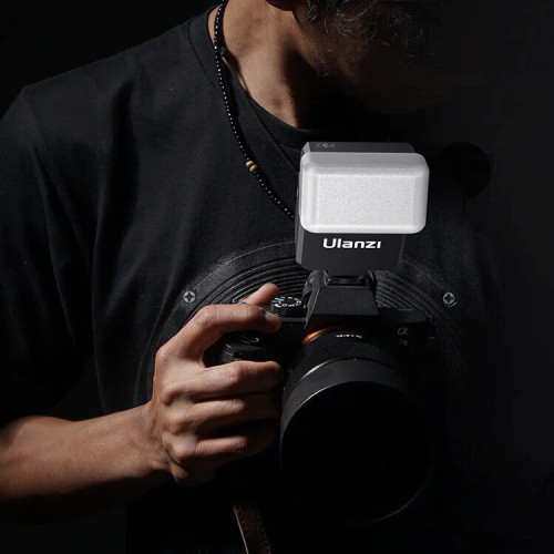 Фотовспышка Ulanzi F32