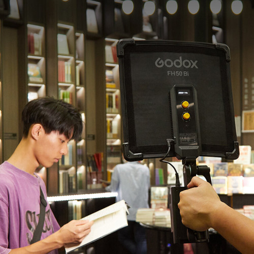 Гибкий осветитель Godox FH50Bi
