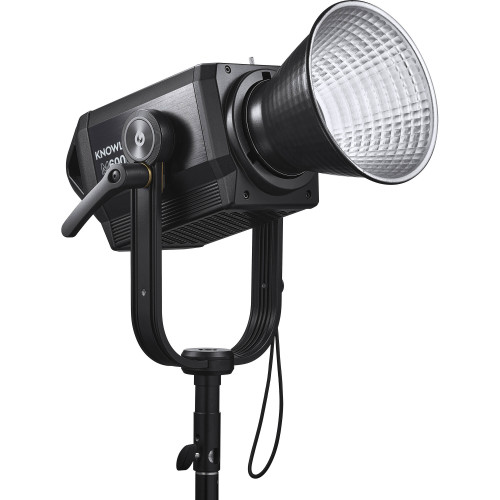 Осветитель светодиодный Godox Knowled M600D студийный