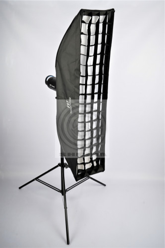 Стрипбокс FST SB-35U 30x140m быстрораскладной