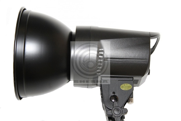 Осветитель FST EF-60 LED 5500K светодиодный