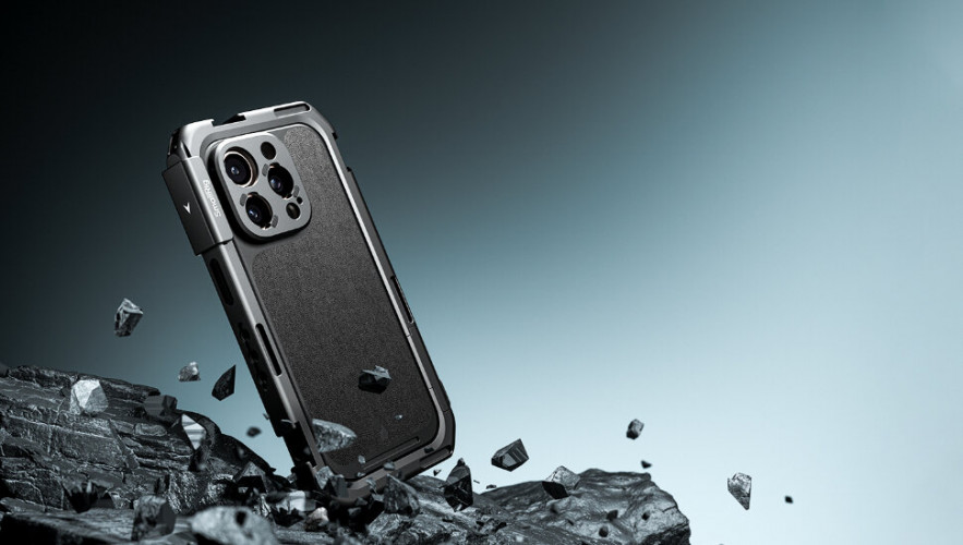 Клетка SmallRig 4827 Flagship Edition для iPhone 16 Pro Max