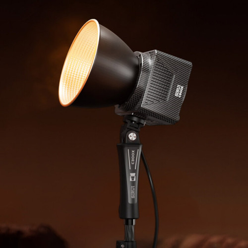 Осветитель Sirui C300X