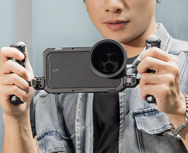 Клетка SmallRig 5006 Basic Edition для iPhone 16 Pro Max