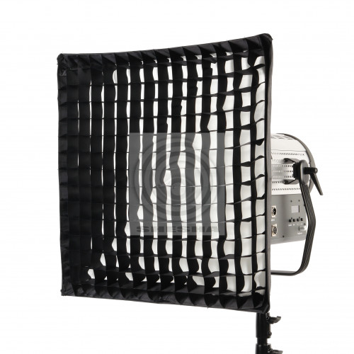 Софтбокс GreenBean SoftFresnel 6060 HC с сотами