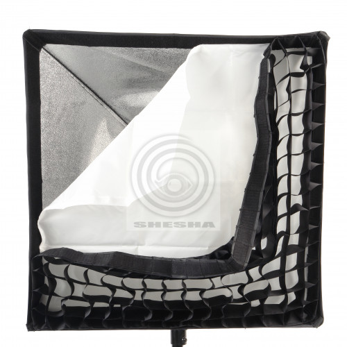 Софтбокс GreenBean SoftFresnel 6060 HC с сотами